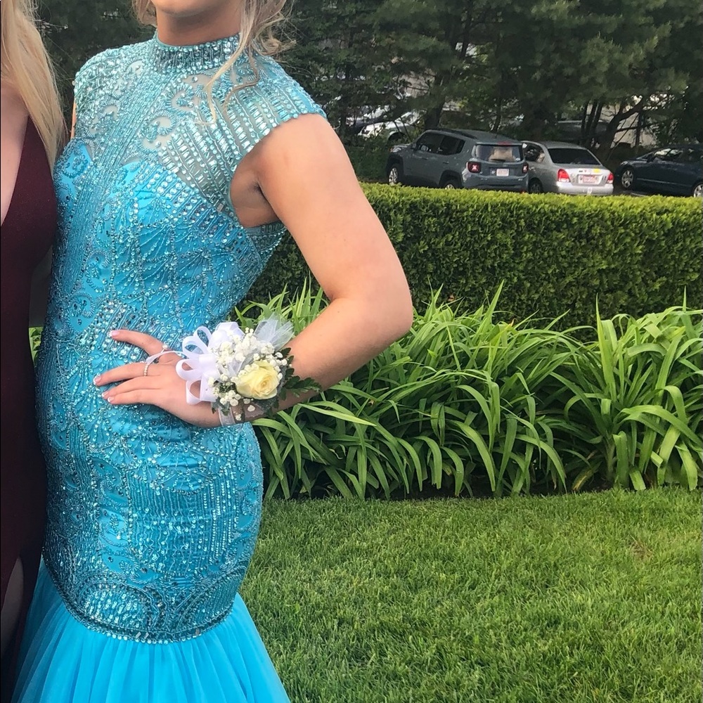 Prom Dress - Picture 6 of 6